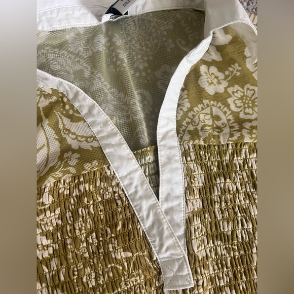 Maeve Ruched Top - Picture 2 of 4